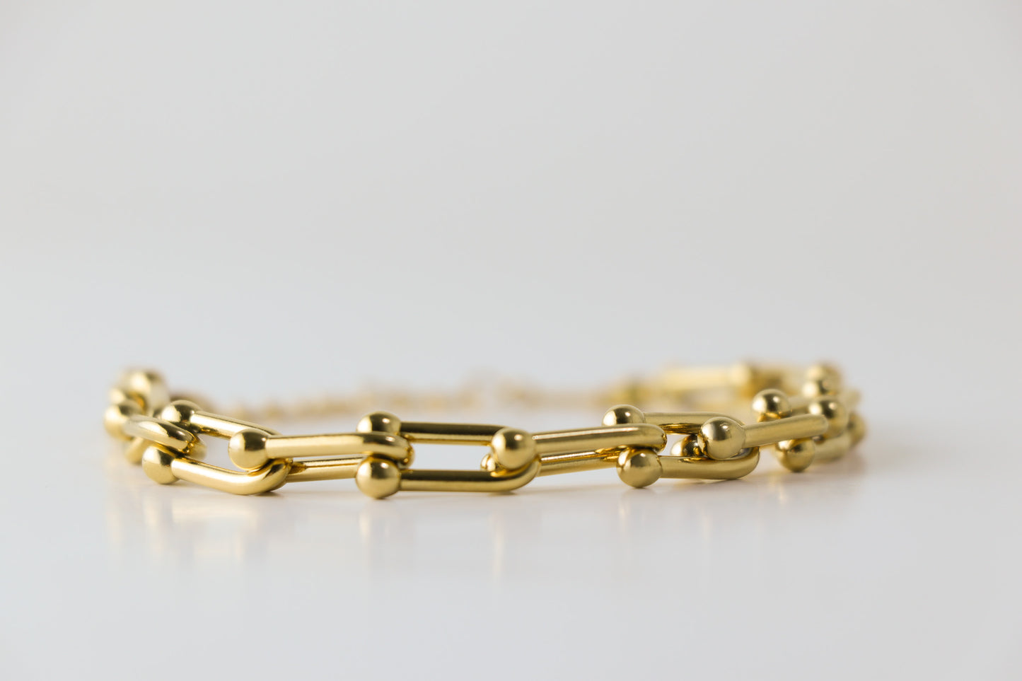 Golden Vibrato Bracelet